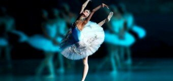 Люди танцуют балет уже 287 лет