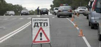 В Баку в ходе утреннего ДТП водитель сломал шею