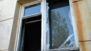 Молодой и нетрезвый житель Омска угрожал взорвать жилой дом