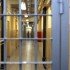 Заключенный в Челябинском изоляторе повесился на шнурке от брюк 