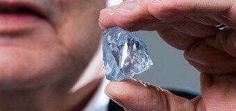 В ЮАР обнаружили самый дорогостоящий в мире голубой алмаз