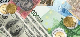 Курсы валют на сегодня, 28.01.2015: курс доллара и евро в России