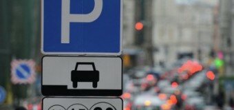 В Петербурге будут развивать платные парковки