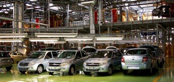 «АвтоВАЗ» планирует увеличить объем экспорта автомобилей LADA